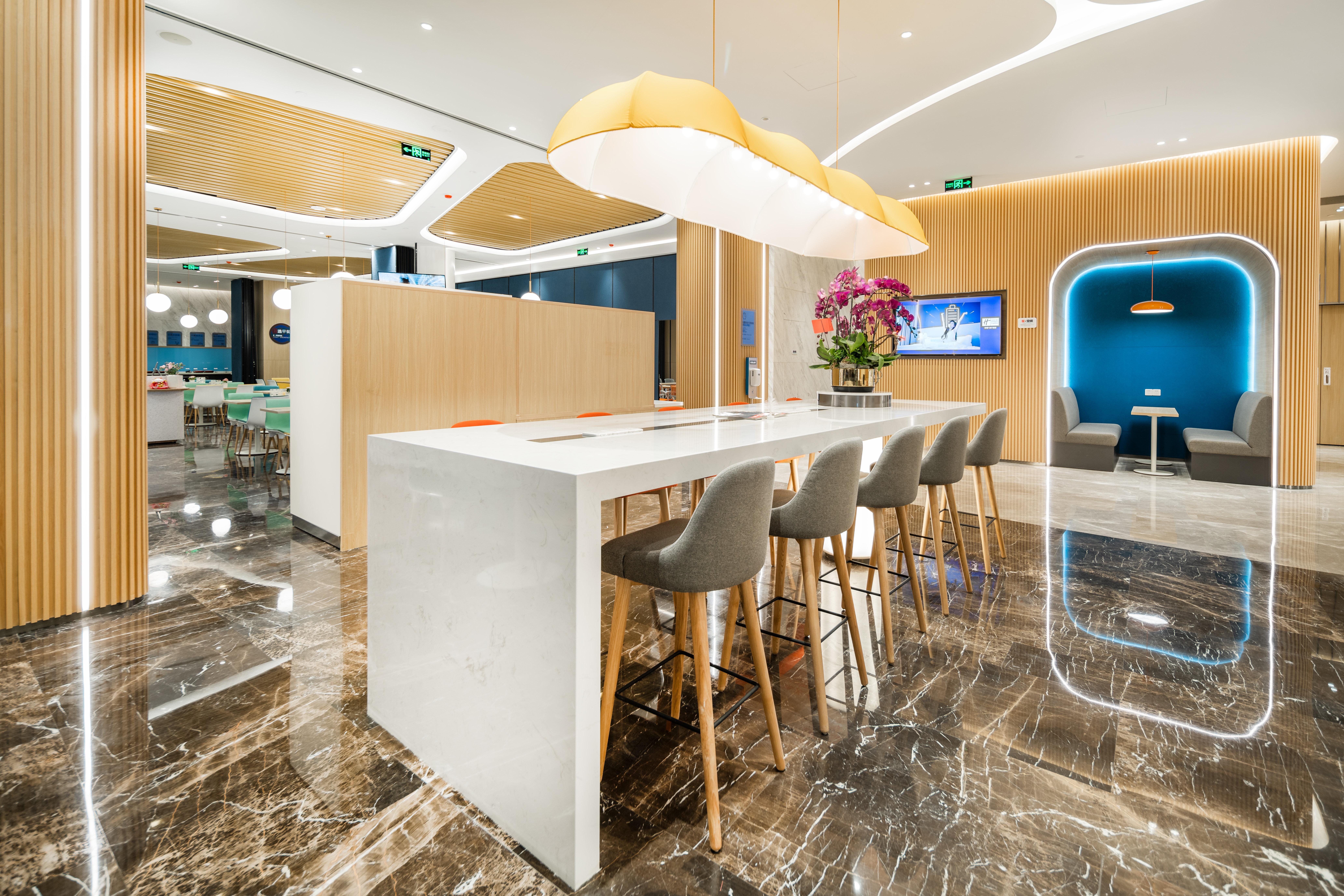 Express Pudong Zhangjiang By Ihg Hotel Shanghai